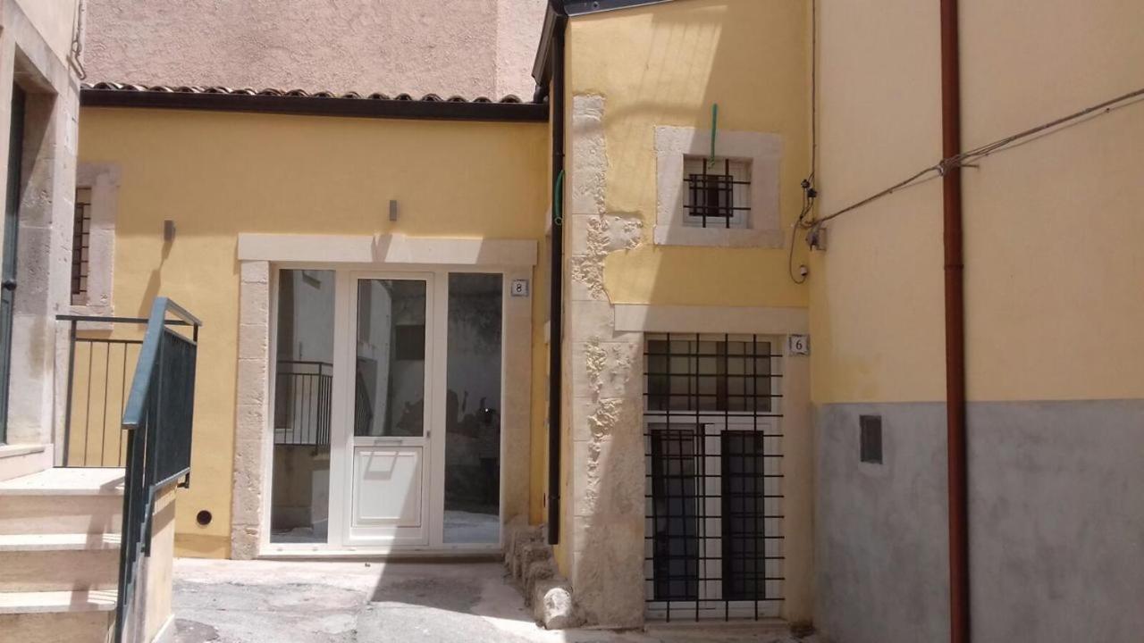 Aurispa Rooms Noto Exterior photo
